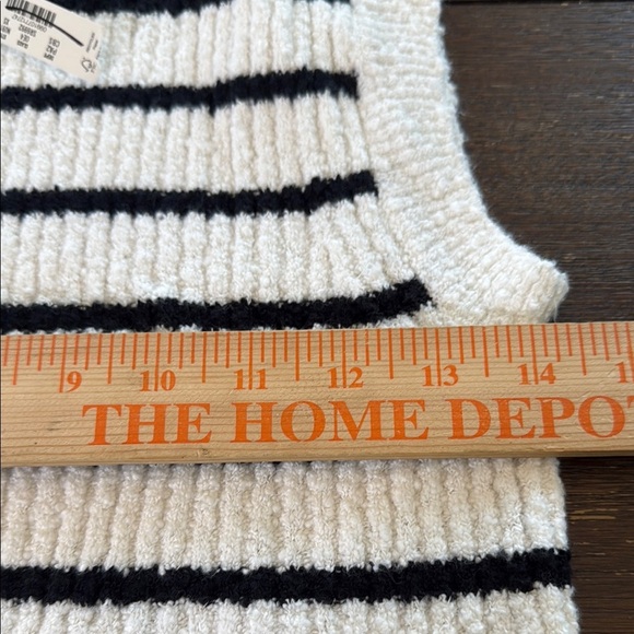 Madewell Bouclé-Knit Sweater Tank Size XS - Picture 10 of 12